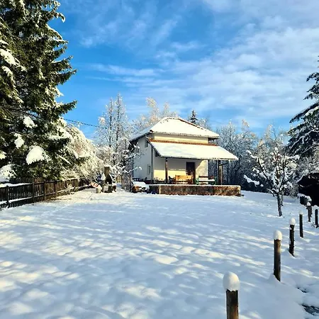Carobna Kucica Holiday home